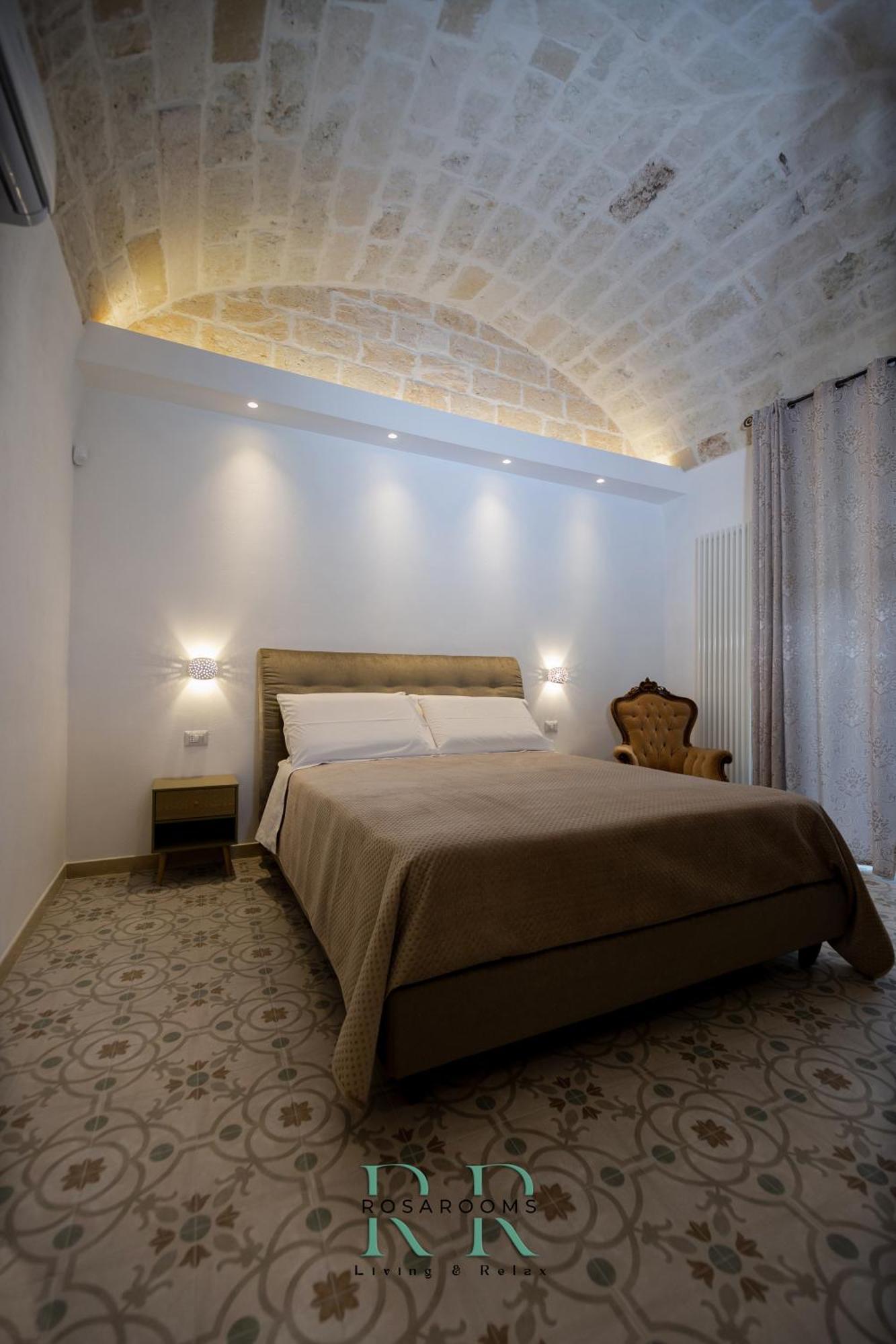 Rosa Rooms - Living & Relax - Family House Bisceglie Exteriör bild