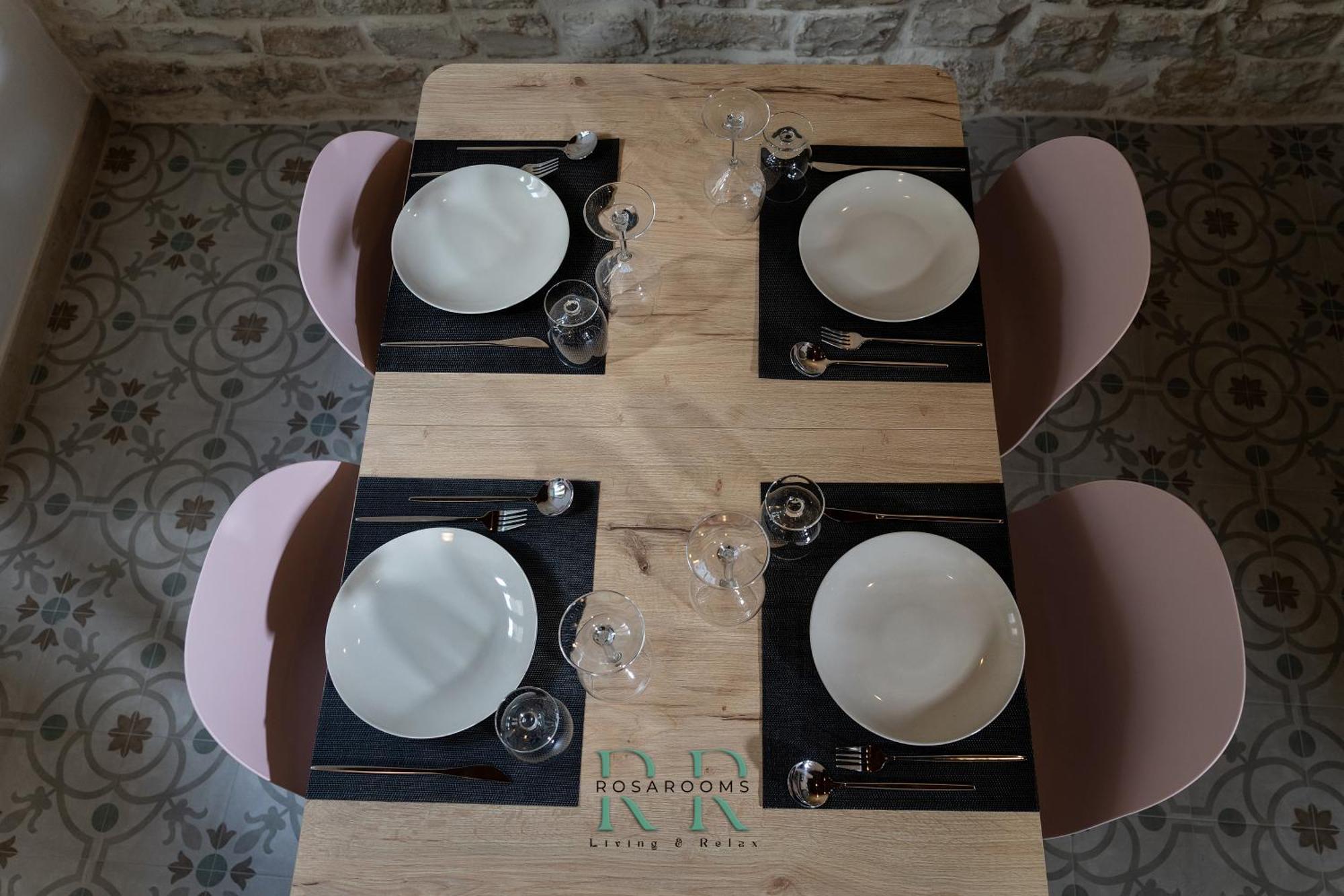 Rosa Rooms - Living & Relax - Family House Bisceglie Exteriör bild