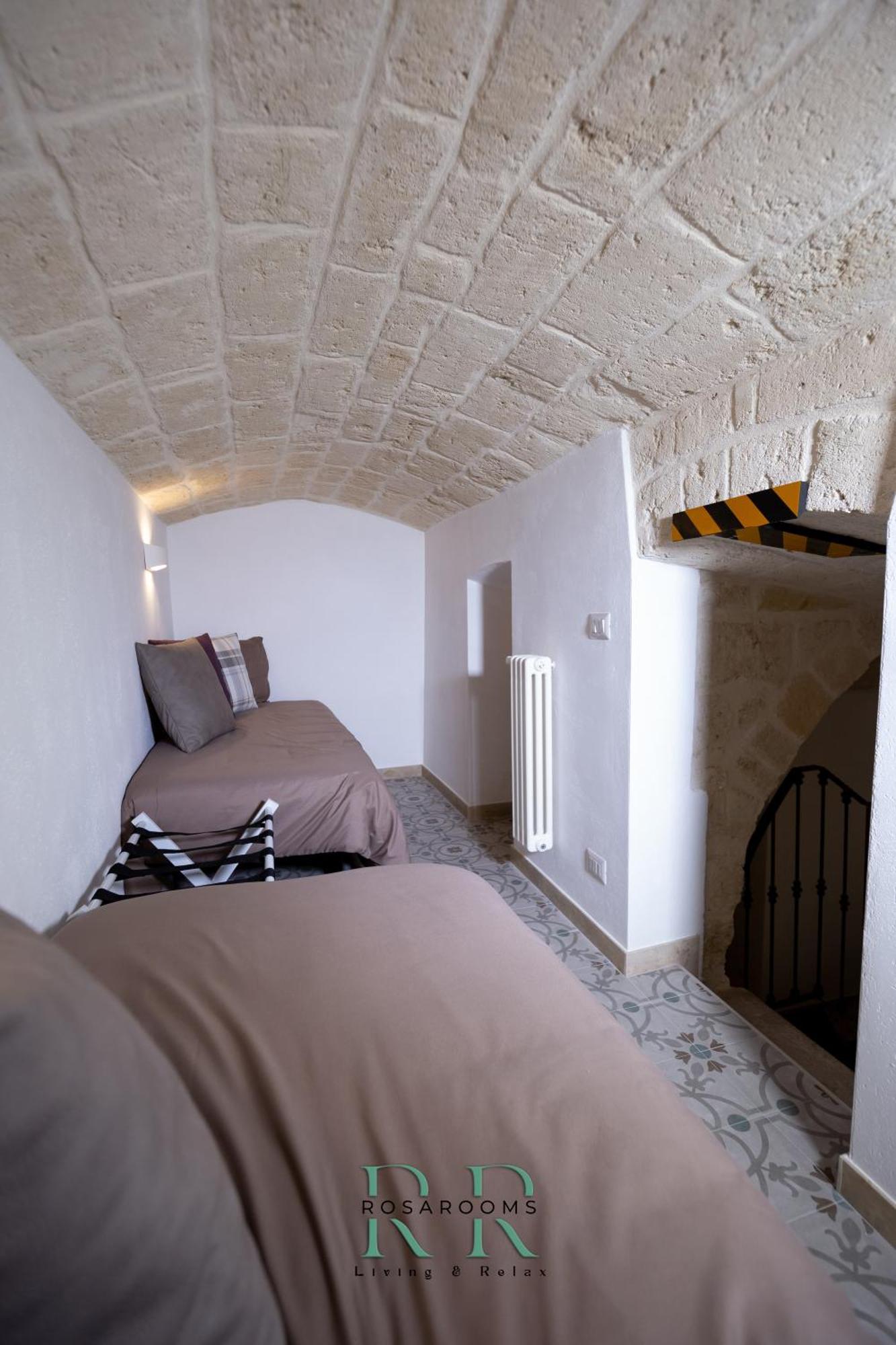 Rosa Rooms - Living & Relax - Family House Bisceglie Exteriör bild