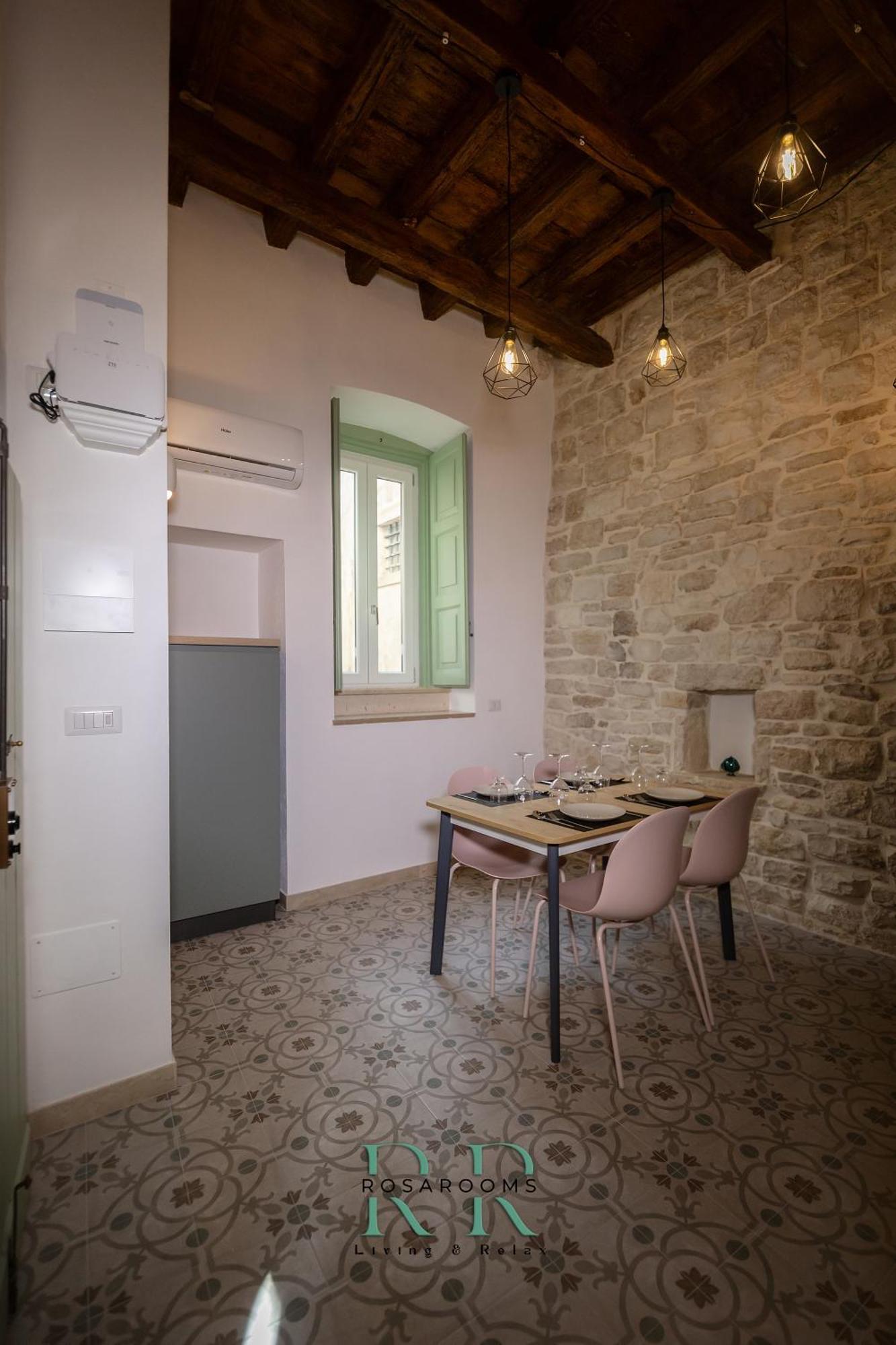 Rosa Rooms - Living & Relax - Family House Bisceglie Exteriör bild