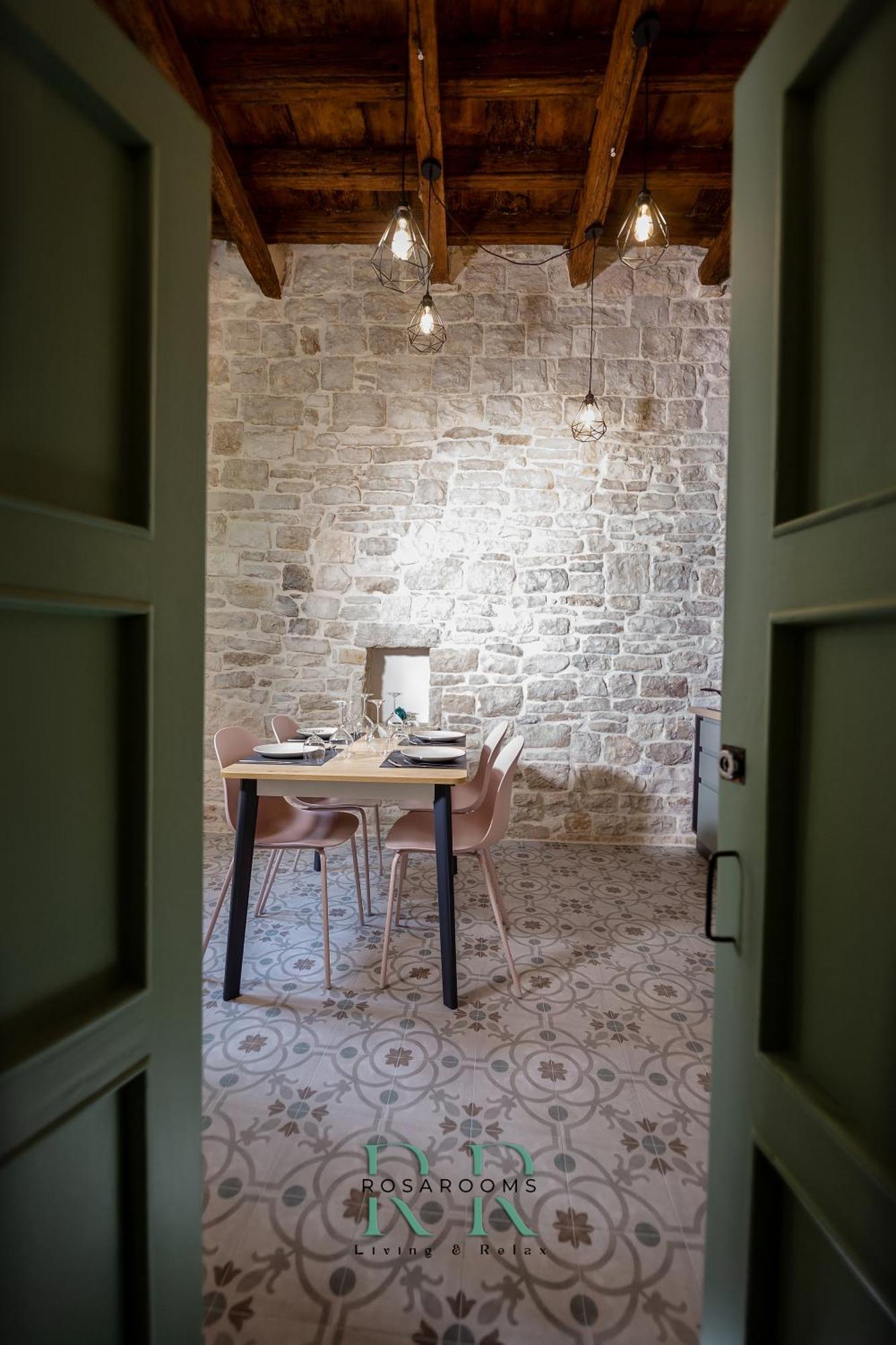 Rosa Rooms - Living & Relax - Family House Bisceglie Exteriör bild